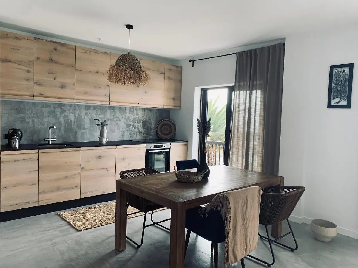 פוארטו דה סנטיאגו 3 Bedroom Ocean Shore Apartment פוארטו דה סנטיאגו