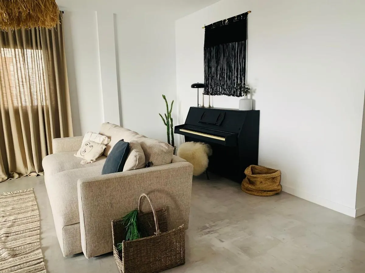 3 Bedroom Ocean Shore Apartment Puerto de Santiago  Spain