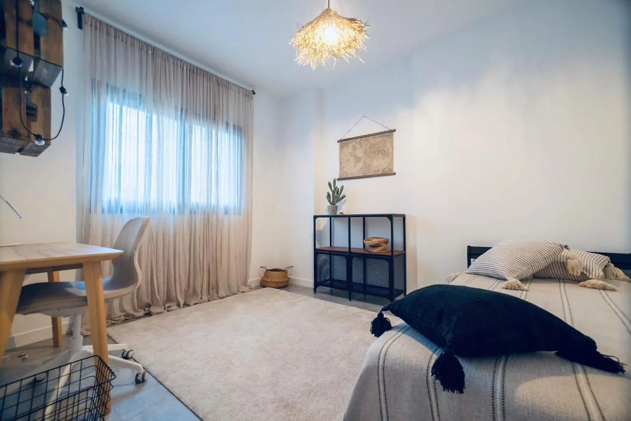 3 Bedroom Ocean Shore Apartment Puerto de Santiago  0*, Puerto de Santiago (Tenerife) Spain