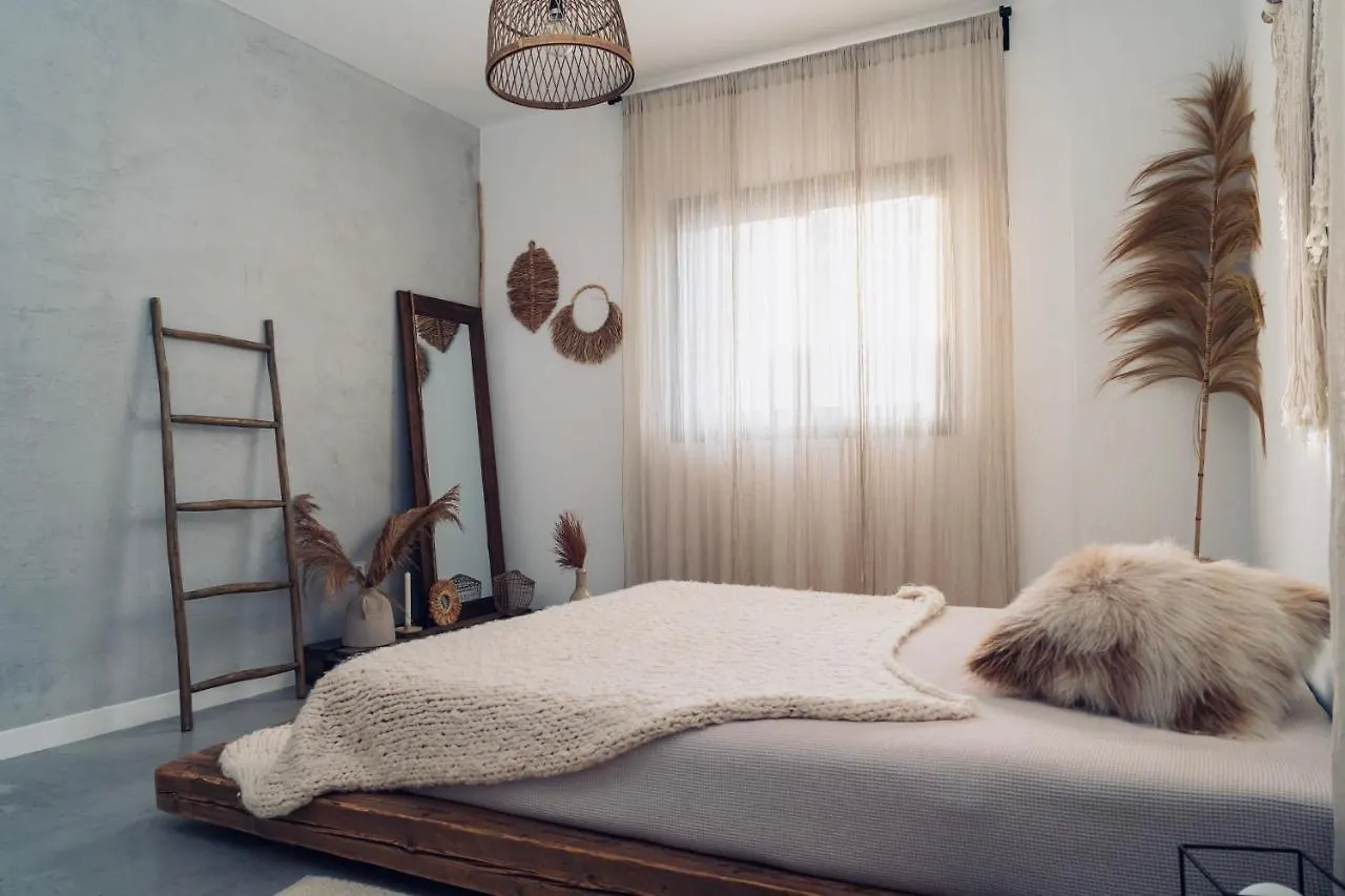 3 Bedroom Ocean Shore Apartment Puerto de Santiago  Puerto de Santiago (Tenerife)