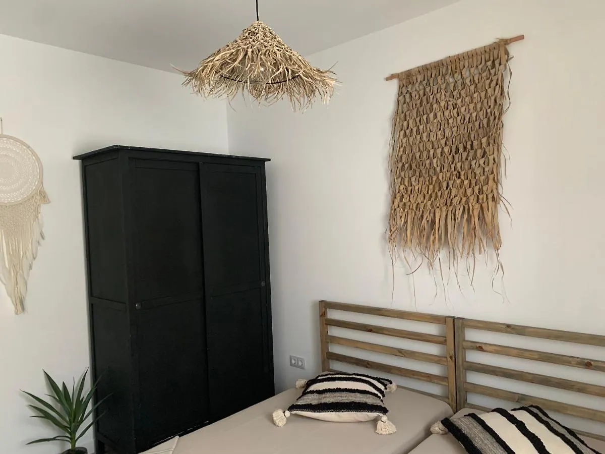 3 Bedroom Ocean Shore Apartment Puerto de Santiago  0*, Puerto de Santiago (Tenerife)