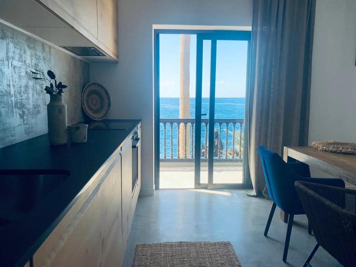 3 Bedroom Ocean Shore Apartment Puerto de Santiago   Puerto de Santiago (Tenerife)