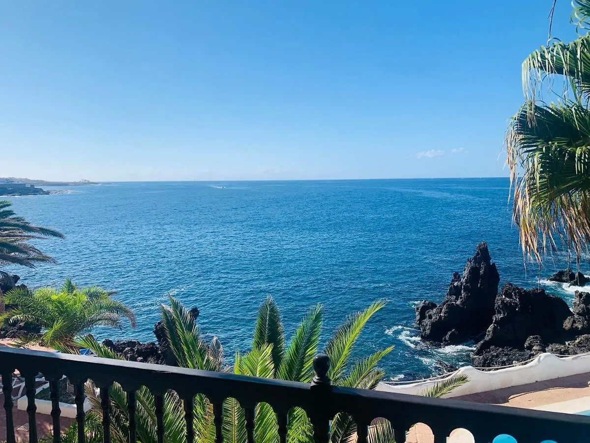 3 Bedroom Ocean Shore Apartment Puerto de Santiago