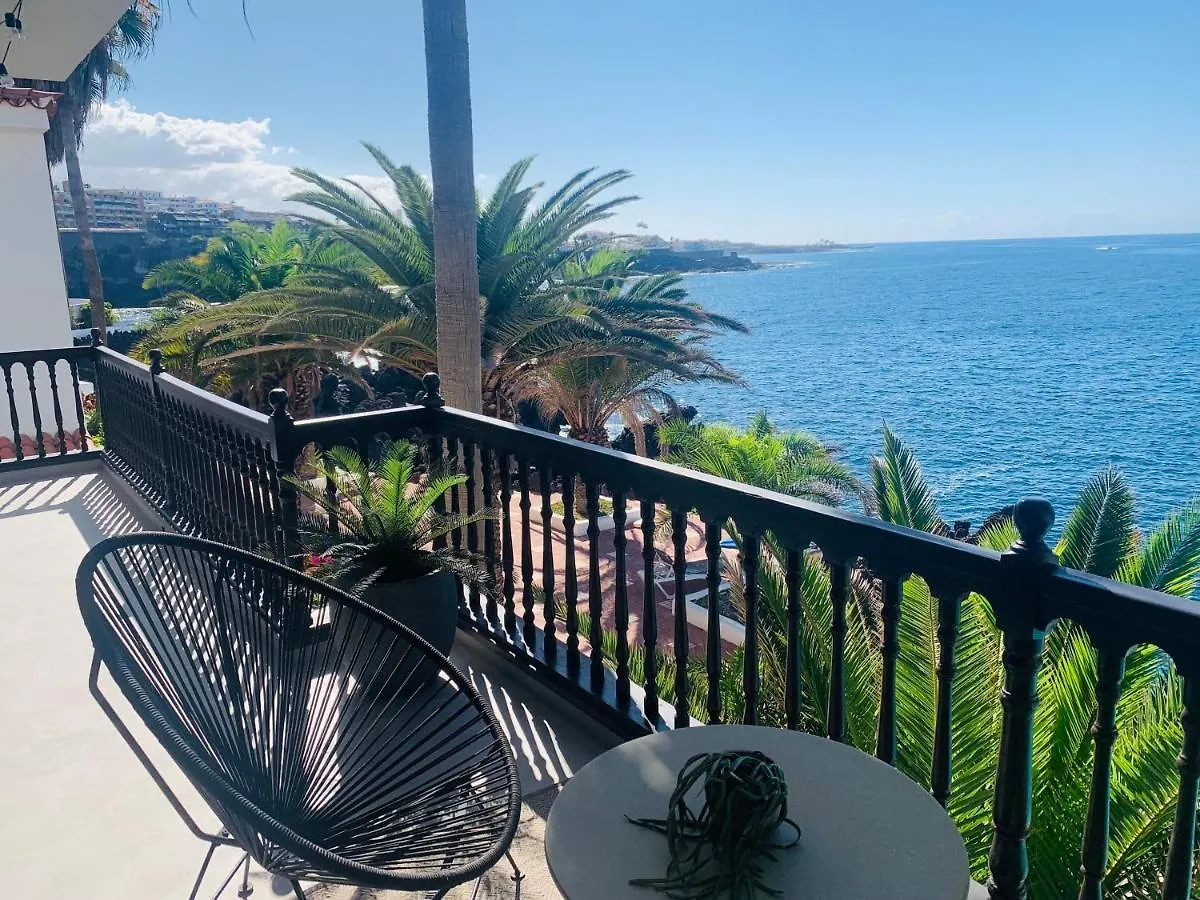 3 Bedroom Ocean Shore Apartment Puerto de Santiago